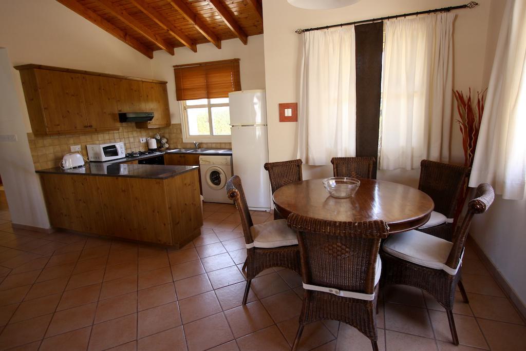 Amoroza Villa Pissouri Pokoj fotografie